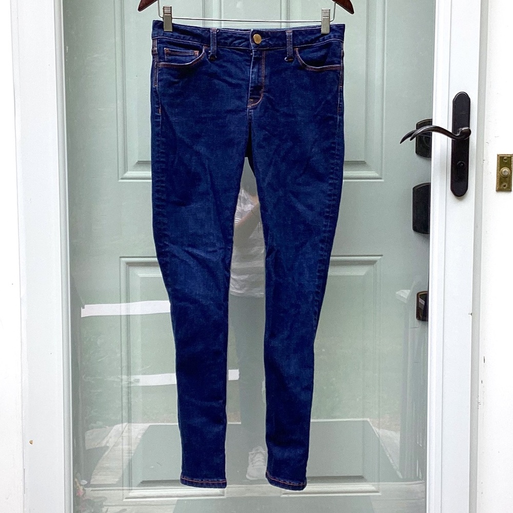 Banana Republic skinny jeans, size 28P
